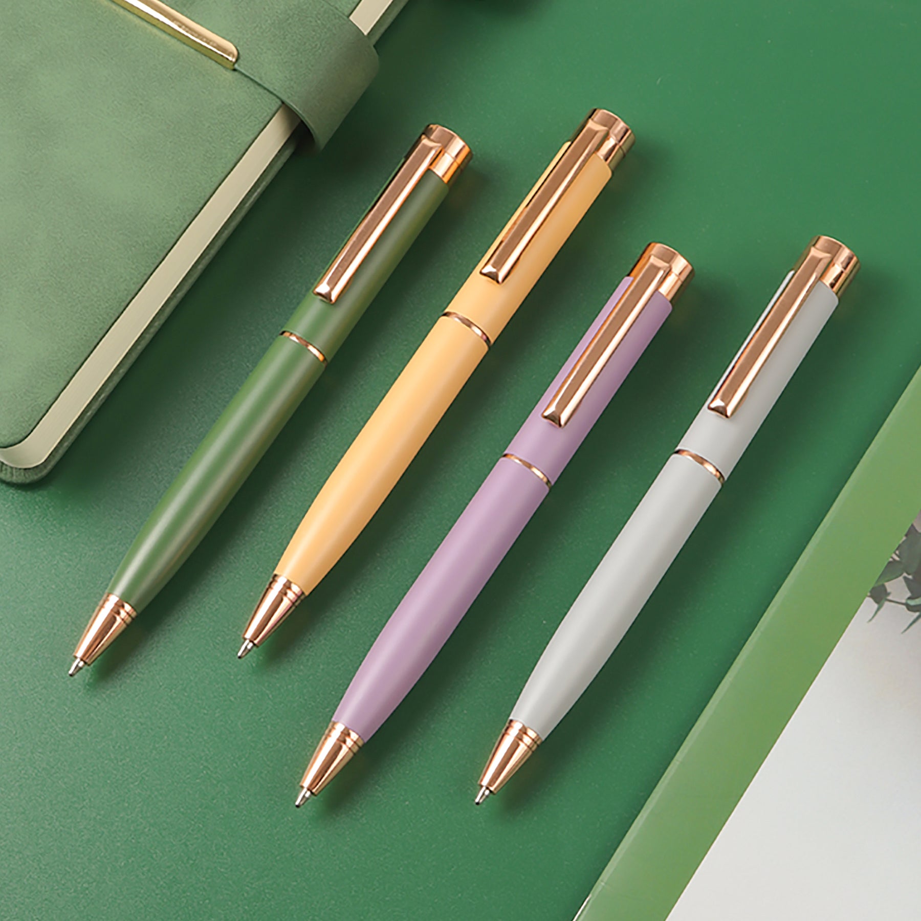 Logo Customized Luxury Metal Ballpoint Gift Premium Pen Set Custom Clips Logo New Arrival Pens With Print Stationery Wholesale